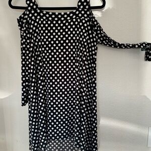 Chico’s Black and White Cold-Shoulder Printed Dress Size 0